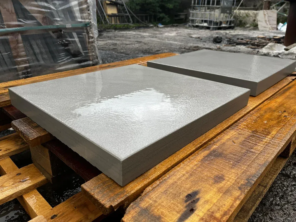 Kandla Grey sawn sandstone pier caps